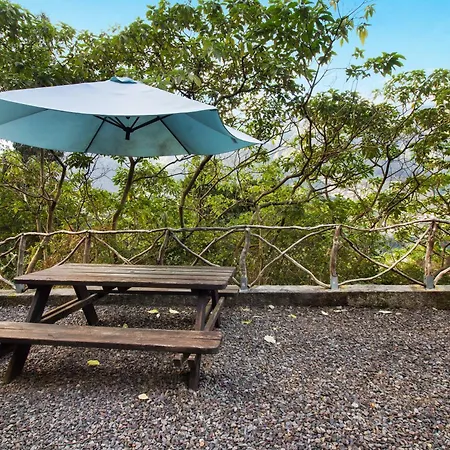 Domek alpejski The Perfect São Vicente